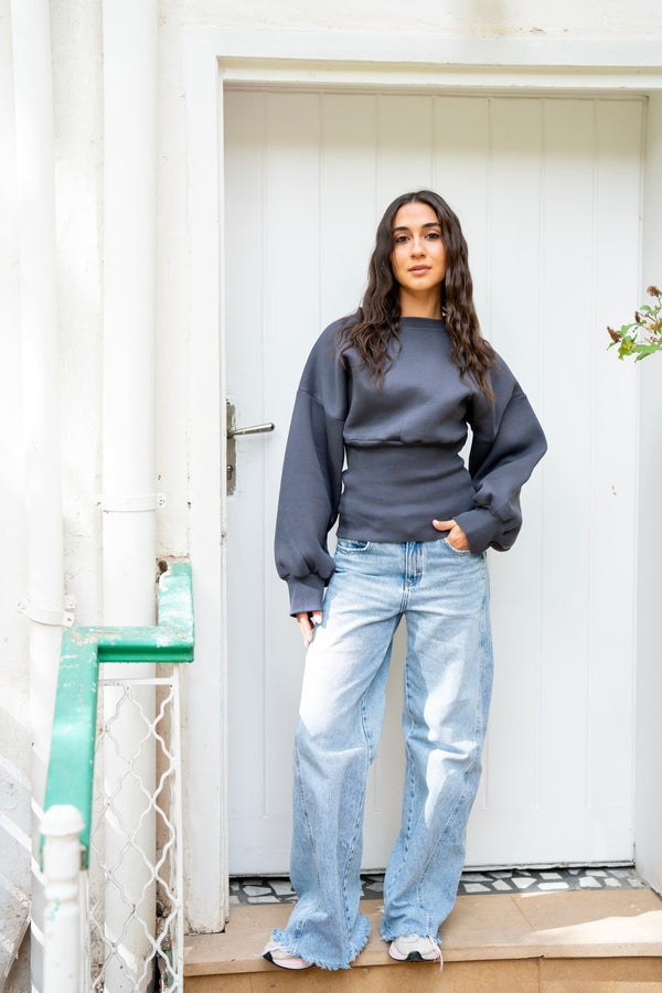 Grey Fitted Waist Sweatshirt