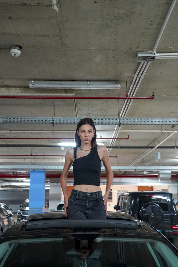 Rib-knit Crop Tank Top In Black
