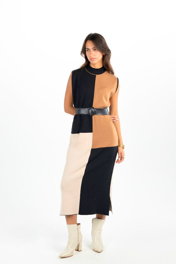 Knitted Midi Dress In Black