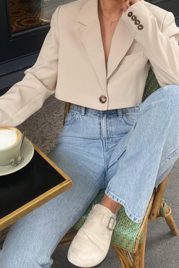 Cropped Oversized Beige Blazer