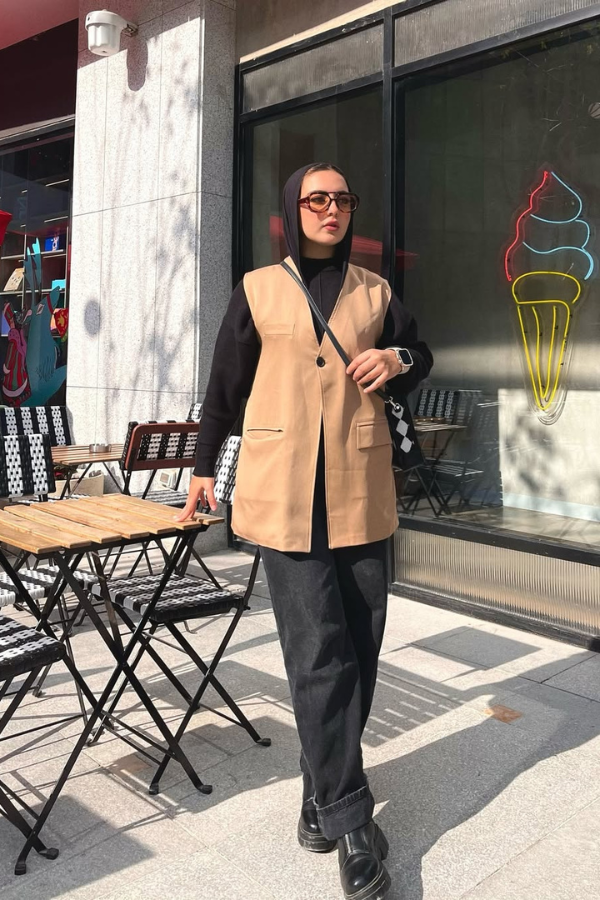 Classic Oversized Brown Vest