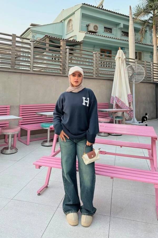 Oversized knitted Navy Blue Sweater