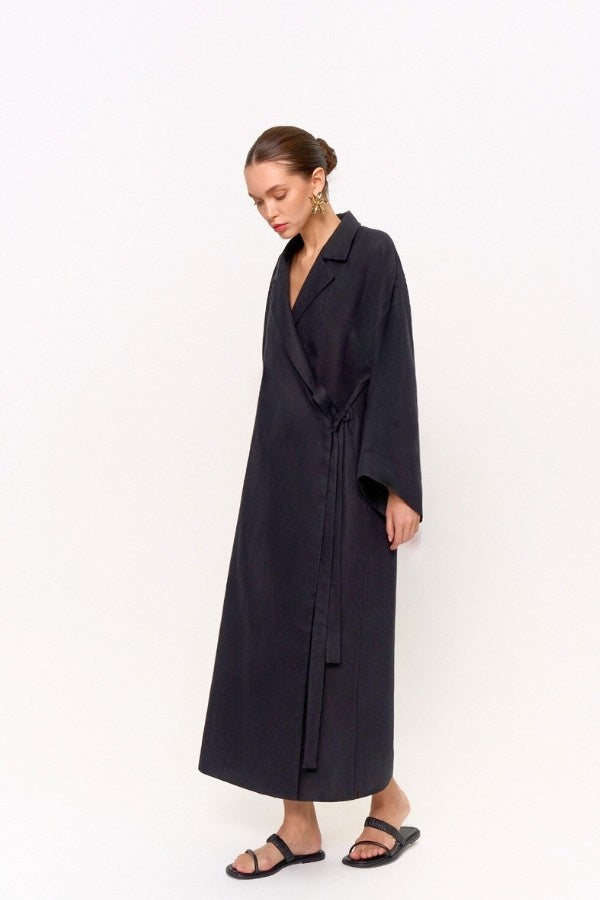 Collar Oversized Black Dress