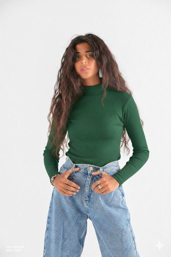 90s Funk Turtleneck In Green