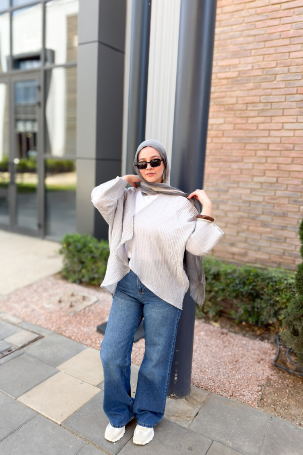 Flowey Oversized Grey Kimono