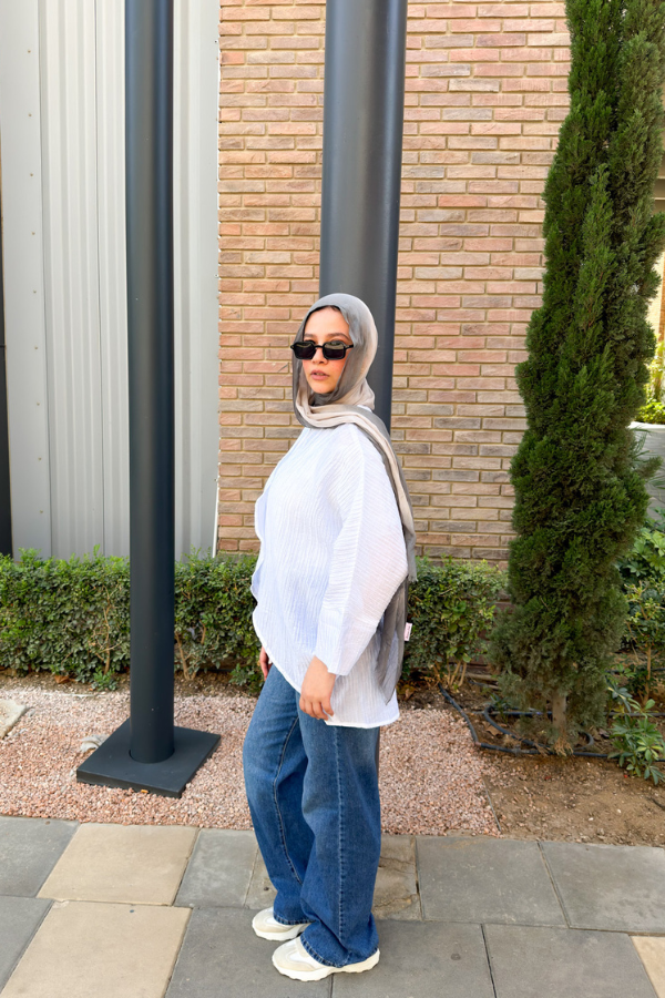 Flowey Oversized White Kimono