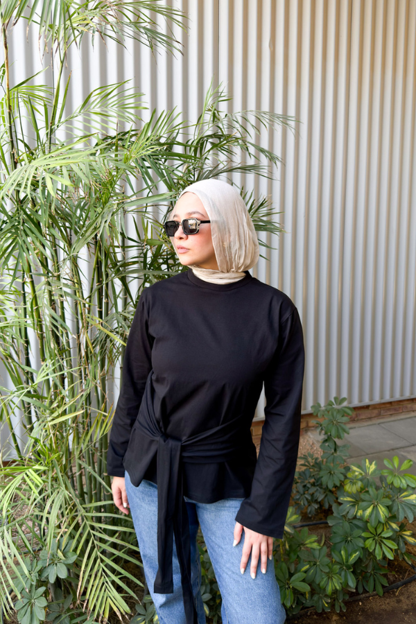 Tied Waist Top In Black