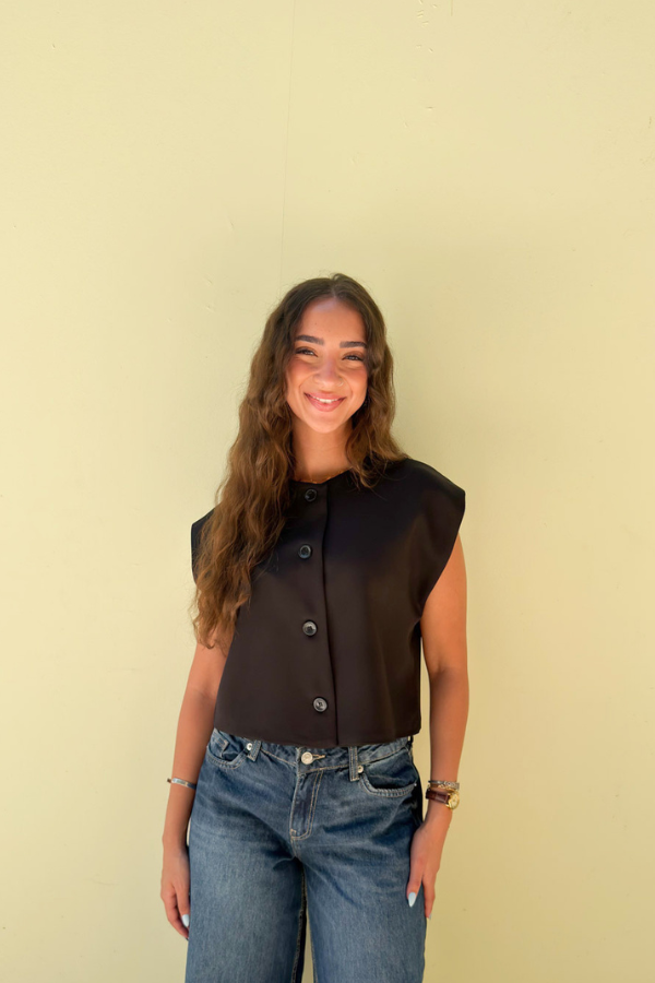 Cropped Basic Vest In Black