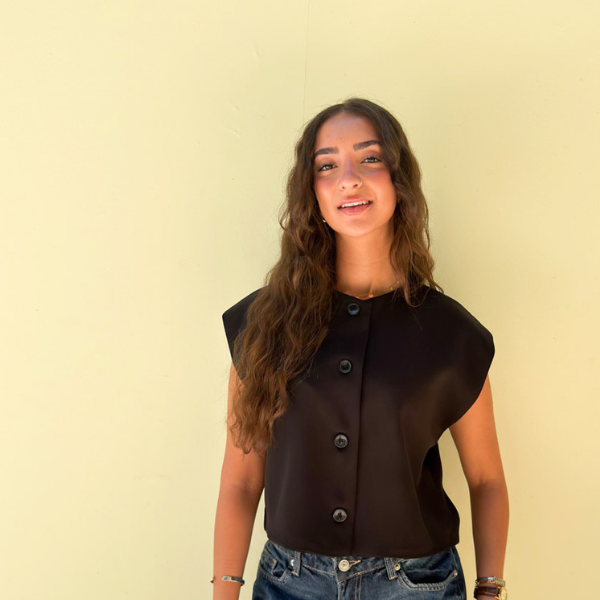 Cropped Basic Vest In Black