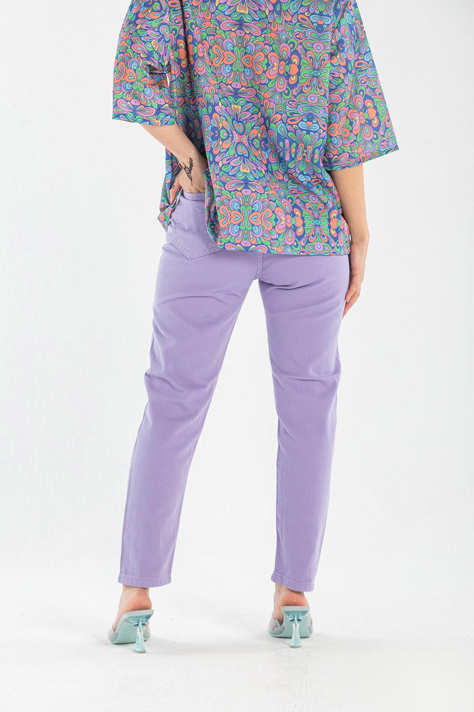 Mom Jeans In Lilac