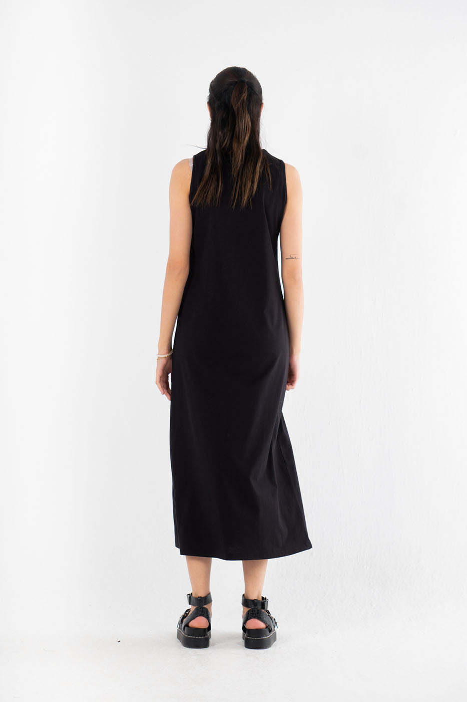 All Day Wide Cut Midi Dress In Black