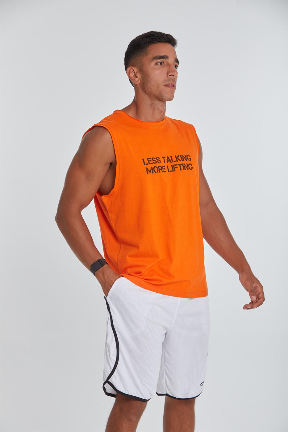 Closed Tank top in orange