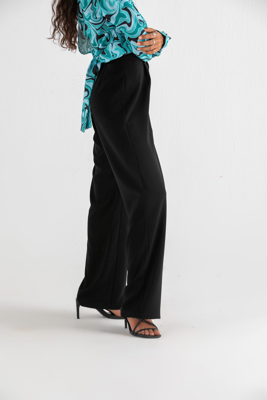 Old Money Pants In Black