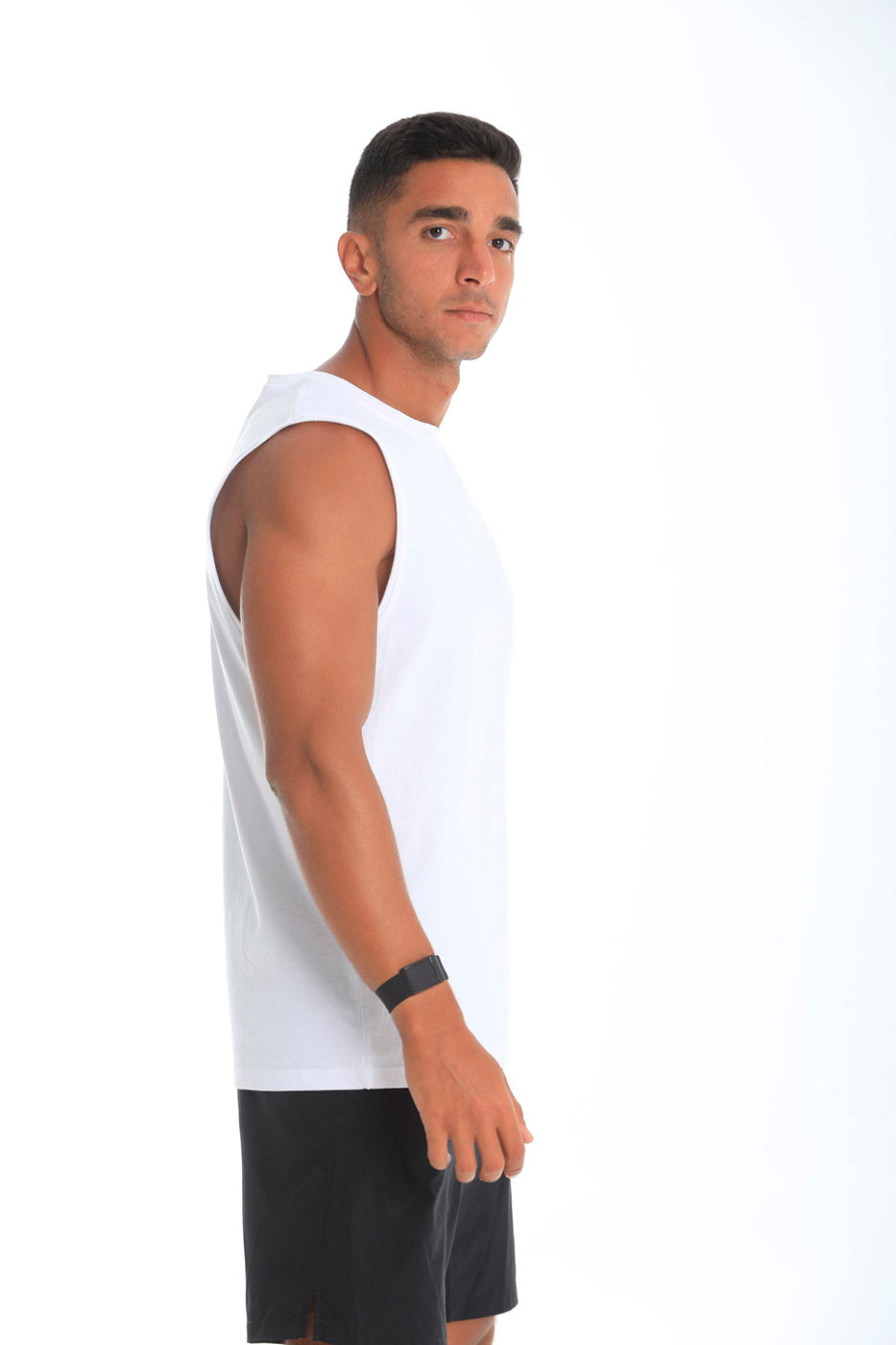 Closed Tank top In White